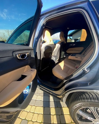 Volvo XC 60 cena 138900 przebieg: 73360, rok produkcji 2019 z Tuchów małe 596